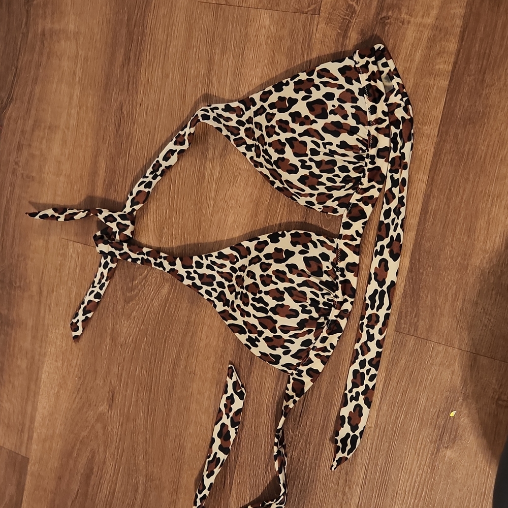 Victoria Secret push up bikini top